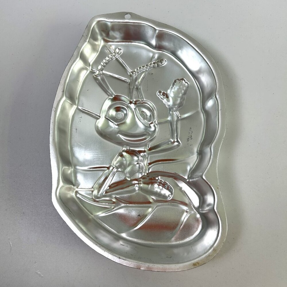 Disney Pixar A Bugs Life Flik Cake Pan Mold 2015-3203 Wilton 1998
